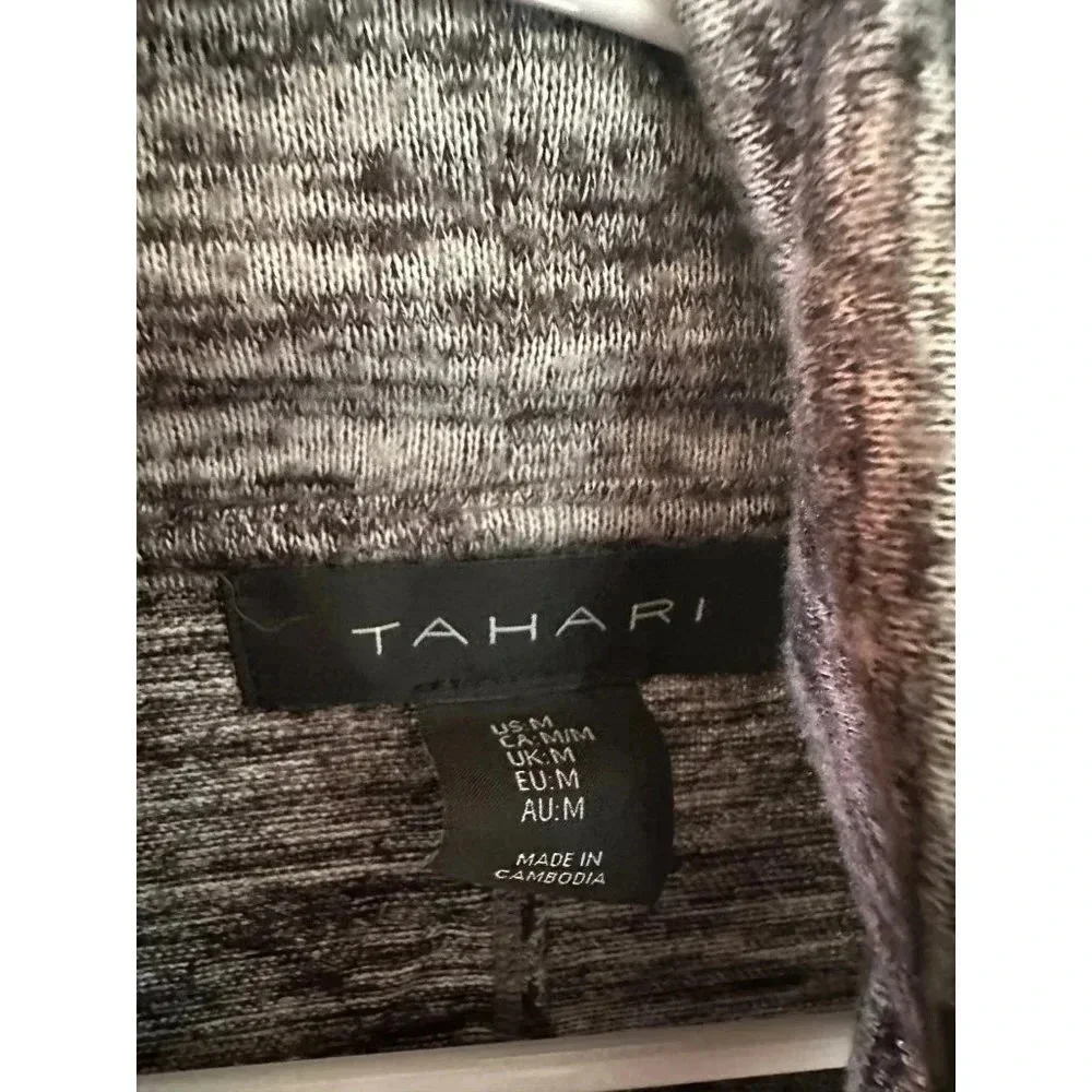 Tahari Women’s size Medium Sweater - Picture 4 of 7